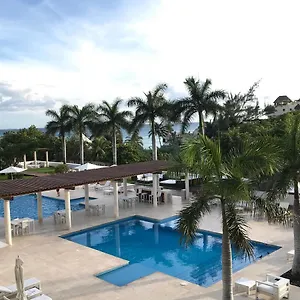 Апарт-отель Magia Beachside, Плая-дель-Кармен